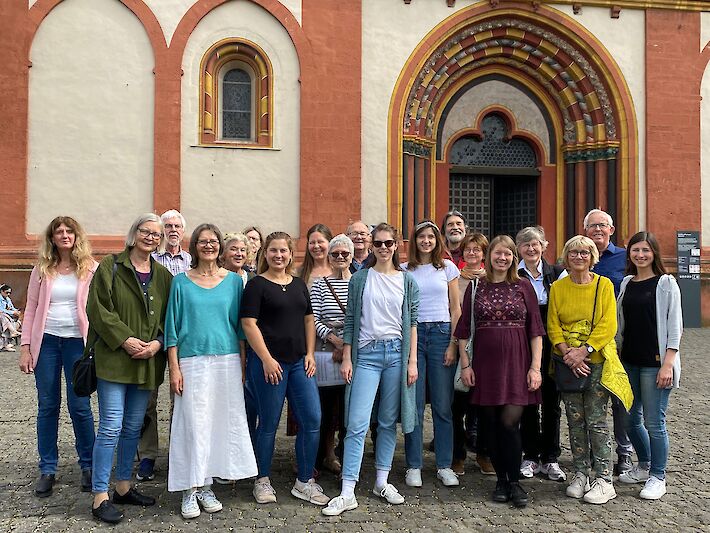 "Stimmt so!" vor dem Limburger Dom